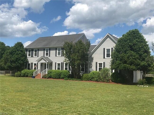 Building Photo - 12325 6 Ponds Ln