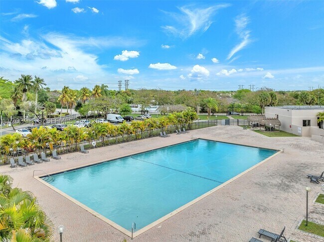 Building Photo - 8700 SW 133rd Ave
