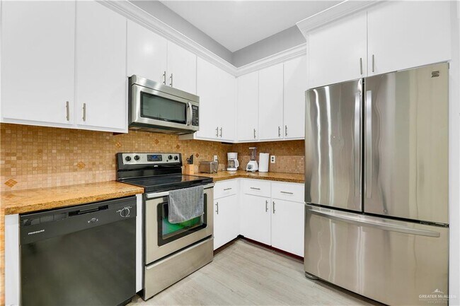 Building Photo - 23 3rd N St