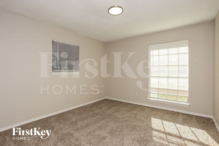 Building Photo - 4026 Cedar Creek Dr