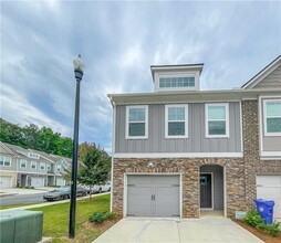 Building Photo - 6423 Shalks Xing Dr