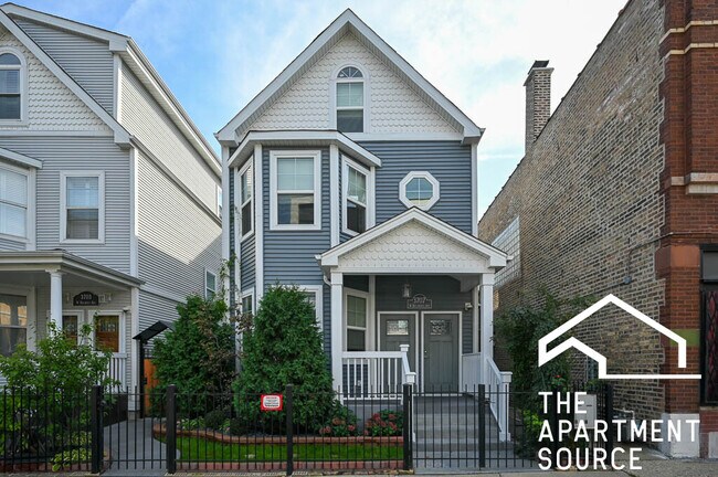 Building Photo - 3707 W Belmont Ave