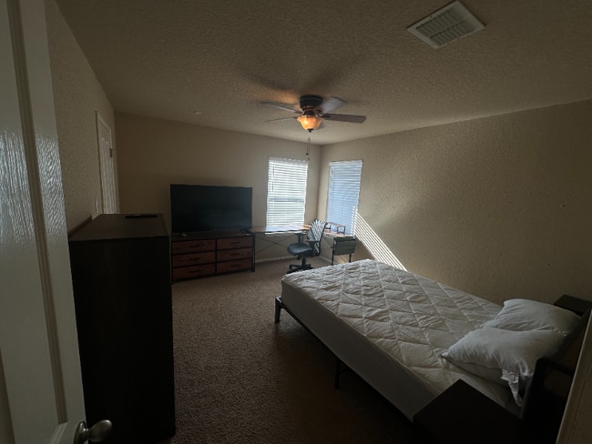 Primary Photo - 10831 Bramante Ln