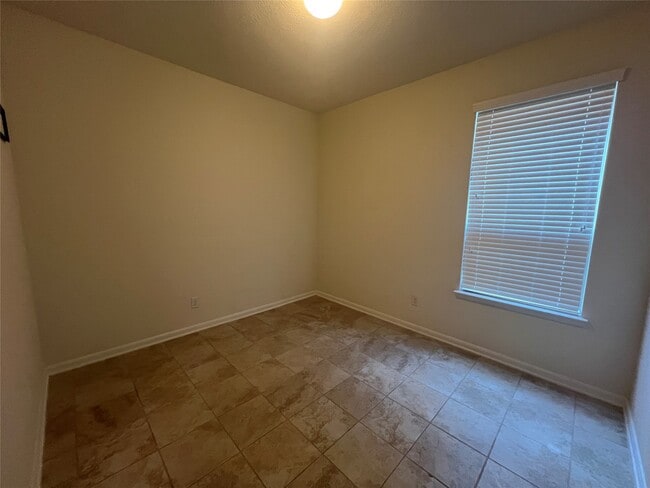 Building Photo - 14112 Harmony Ridge Trl