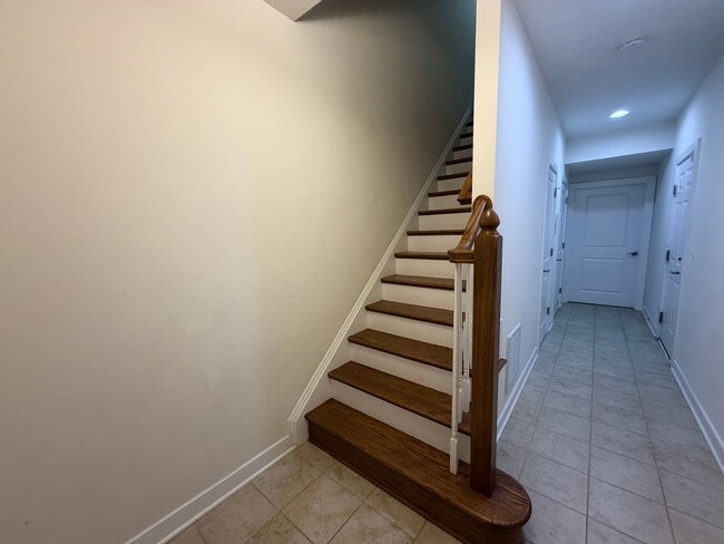 Building Photo - 2287 Whittington Dr