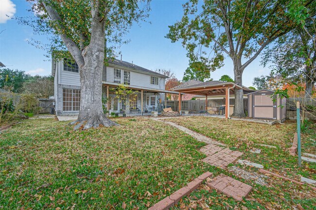 Building Photo - 7814 Millbrook Dr