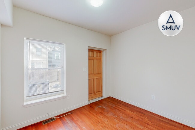 Building Photo - 437 Pitman Pl