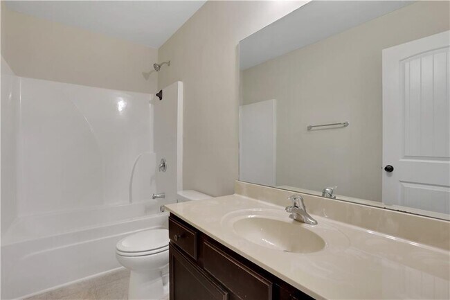 Building Photo - 2527 Morgan Chase Dr