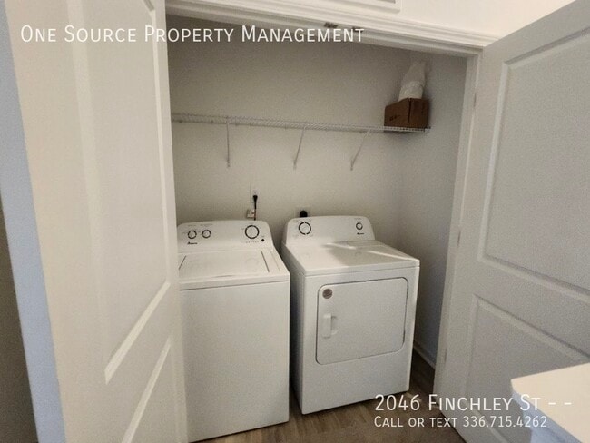 Building Photo - 2046 Finchley St