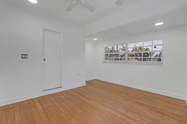 Building Photo - 1820 NW 33rd St