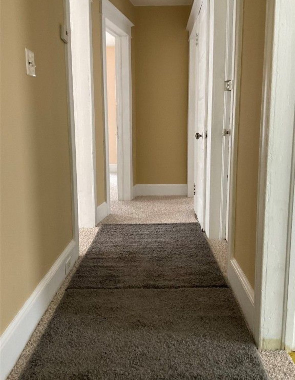 Building Photo - 614 Chenango St