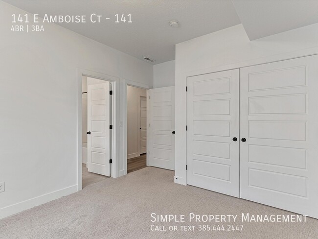 Building Photo - 141 E Amboise Ct