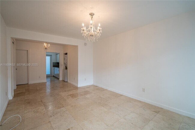 Building Photo - 1120 Euclid Ave