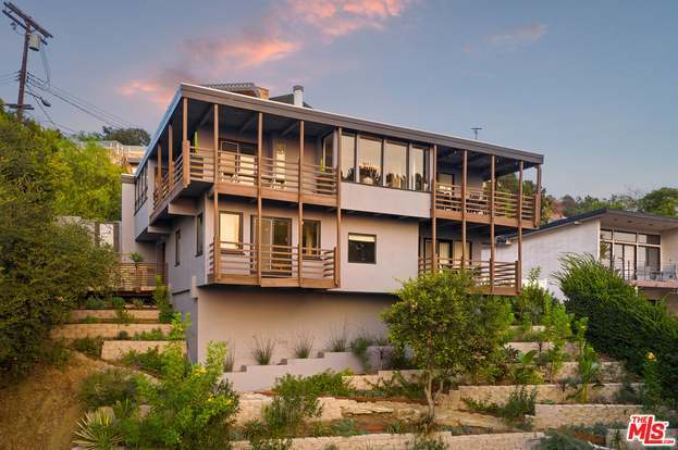 Building Photo - 3288 Wrightwood Dr