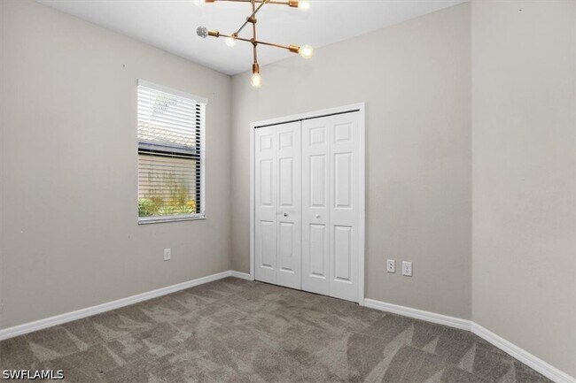Building Photo - 9176 Glenforest Dr