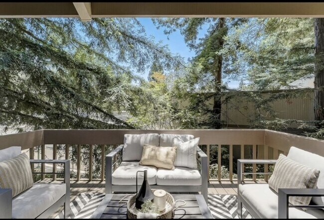 Building Photo - Tranquil Top-Floor End Unit with Stream Views & Resort Amenities — Blocks to Downtown