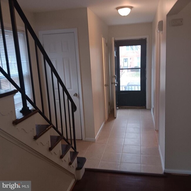 Building Photo - 14914 Belle Ami Dr