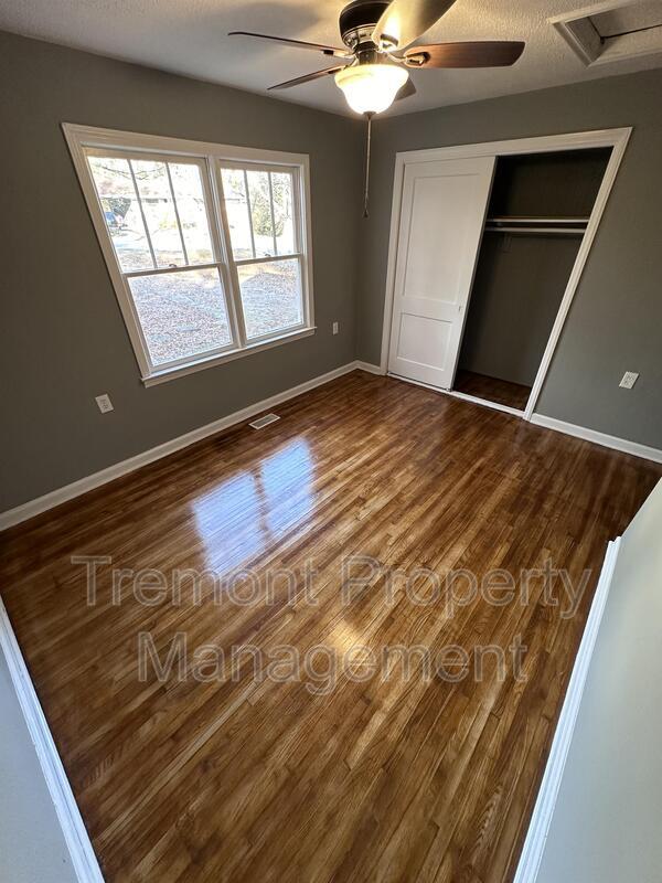 Building Photo - 4008 Lightfoot Mill Rd