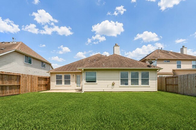 Building Photo - 2706 Ridgeglen Ln