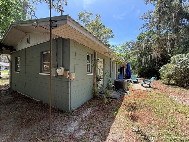Building Photo - 7115 W Porpoise Dr