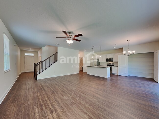 Building Photo - 5795 Hampton Creek Rd