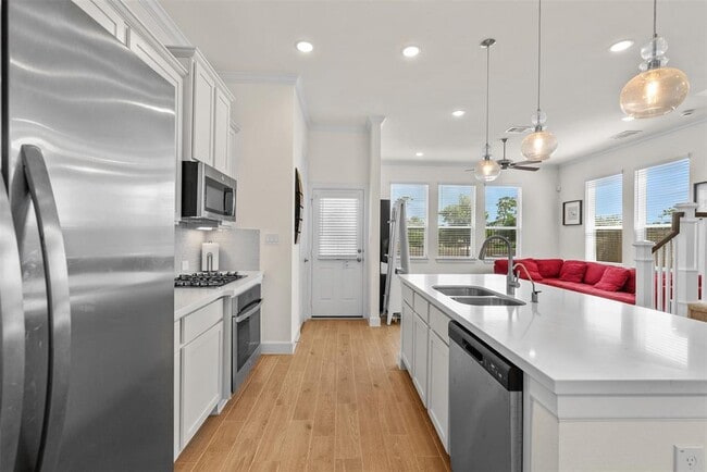 Building Photo - 3207 Cedar Dawn Ln