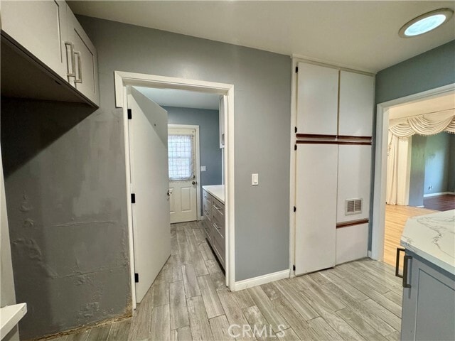 Building Photo - 3030 San Juan Dr