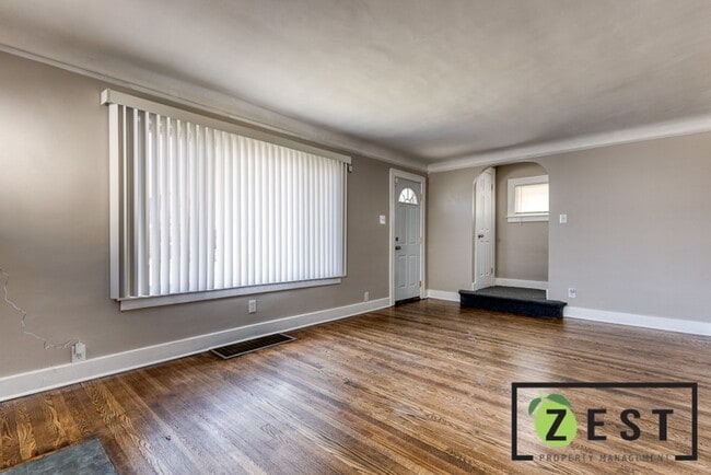 Building Photo - OPEN HOUSE 1/28! 4:30PM-5PM! BEAUTIFULLY REMODELED - 3-Bedroom 1-Bathroom 2-Car Garage