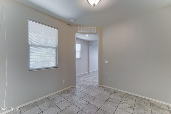 Building Photo - 25755 W Hazel Dr