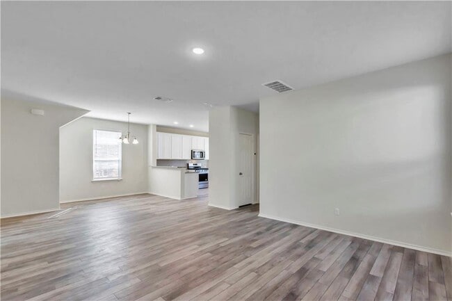 Building Photo - 338 Pepperbark Loop