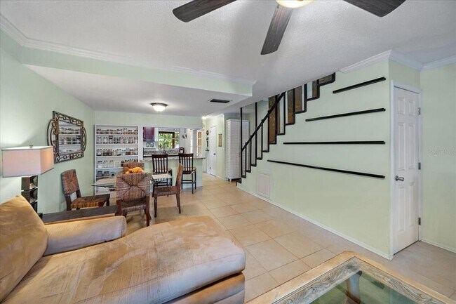 Building Photo - 3357 Ramblewood Dr N