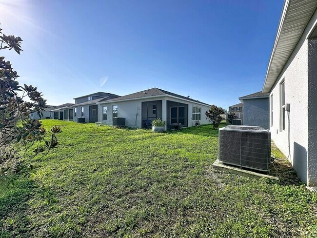 Building Photo - BEAUTIFUL HOME IN PRESERVATION POINTE, DAVENPORT