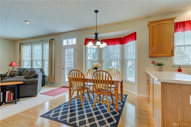 Building Photo - 4204 Country Glen Cir
