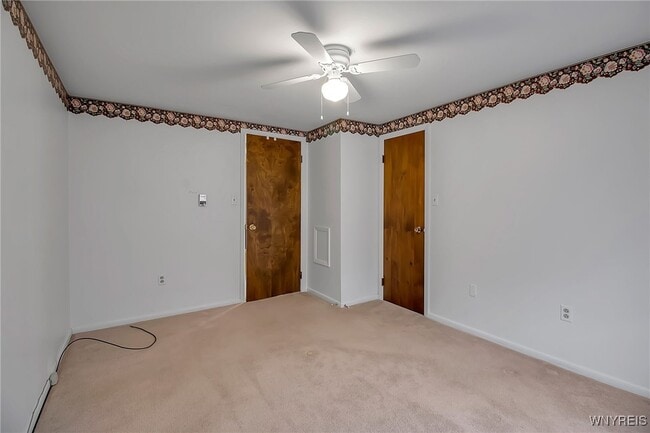 Building Photo - 57 Reed Ave