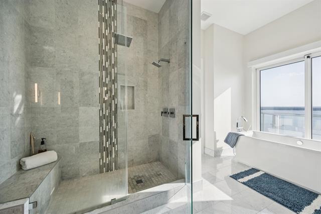 Building Photo - 2800 Lakeside Pkwy