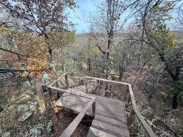 Building Photo - 160 Lake Point Dr