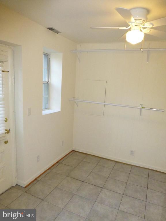 Building Photo - 4807 S 28th St