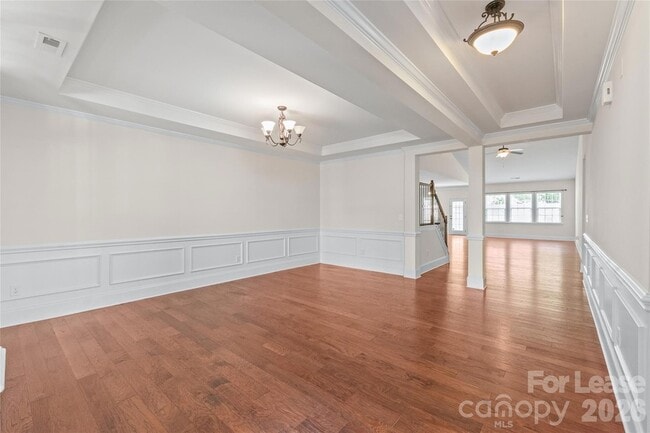 Building Photo - 3306 Carmel Rd