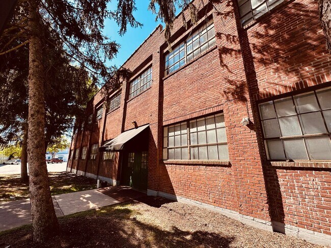 Building Photo - The Foundry, Two Bedroom, One Bathroom Unit