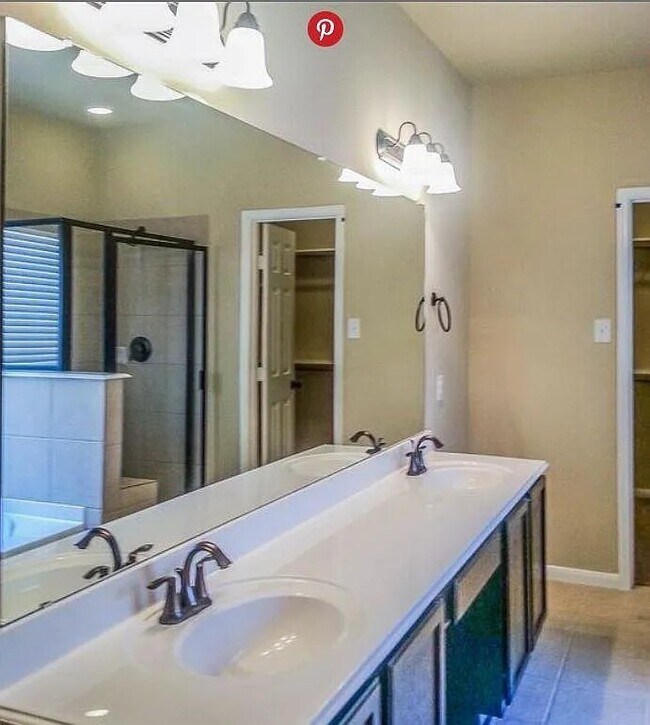 Building Photo - 2307 Grey Reef Dr