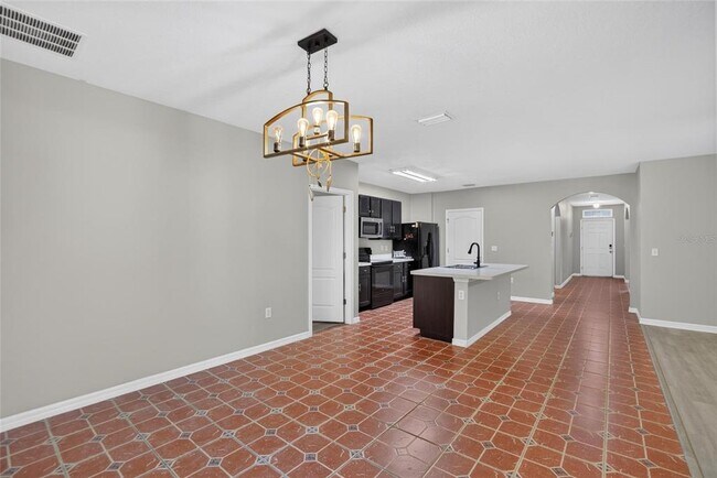 Building Photo - 16441 Treasure Point Dr