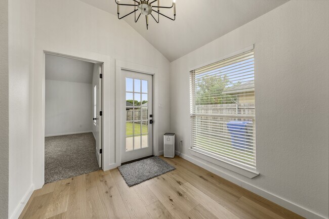 Building Photo - 10234 Condor Loop