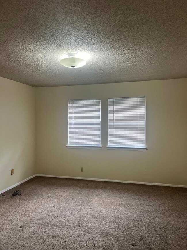 Building Photo - 11429 Ptarmigan Dr
