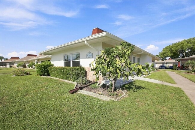 Building Photo - 4344 Tahitian Gardens Cir