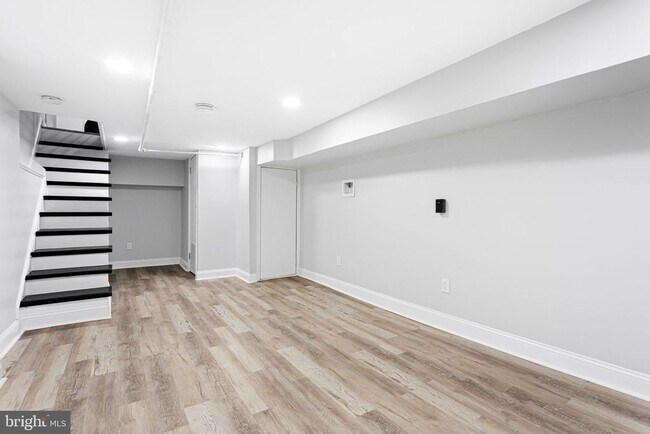 Building Photo - 1847 Gerritt St