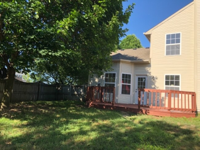 Building Photo - 13098 Sterling Cmns