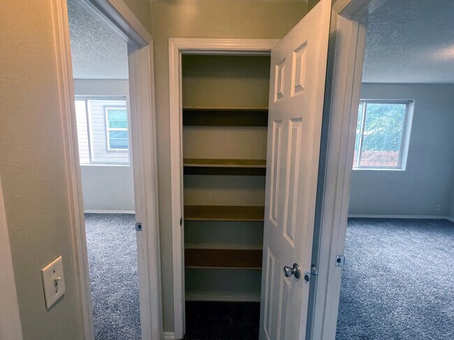 Building Photo - 1041 8th Ave