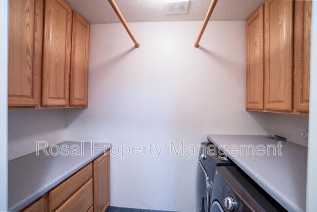 Building Photo - 3504 Yippee Calle Ct NW