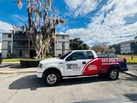 Building Photo - 2/1 Clean apartment