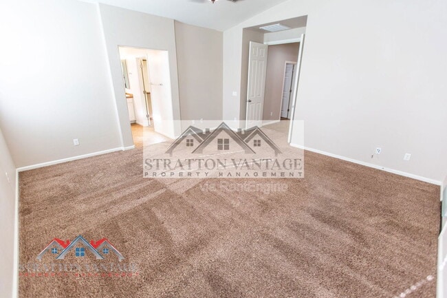 Building Photo - 7465 E Osage Ave